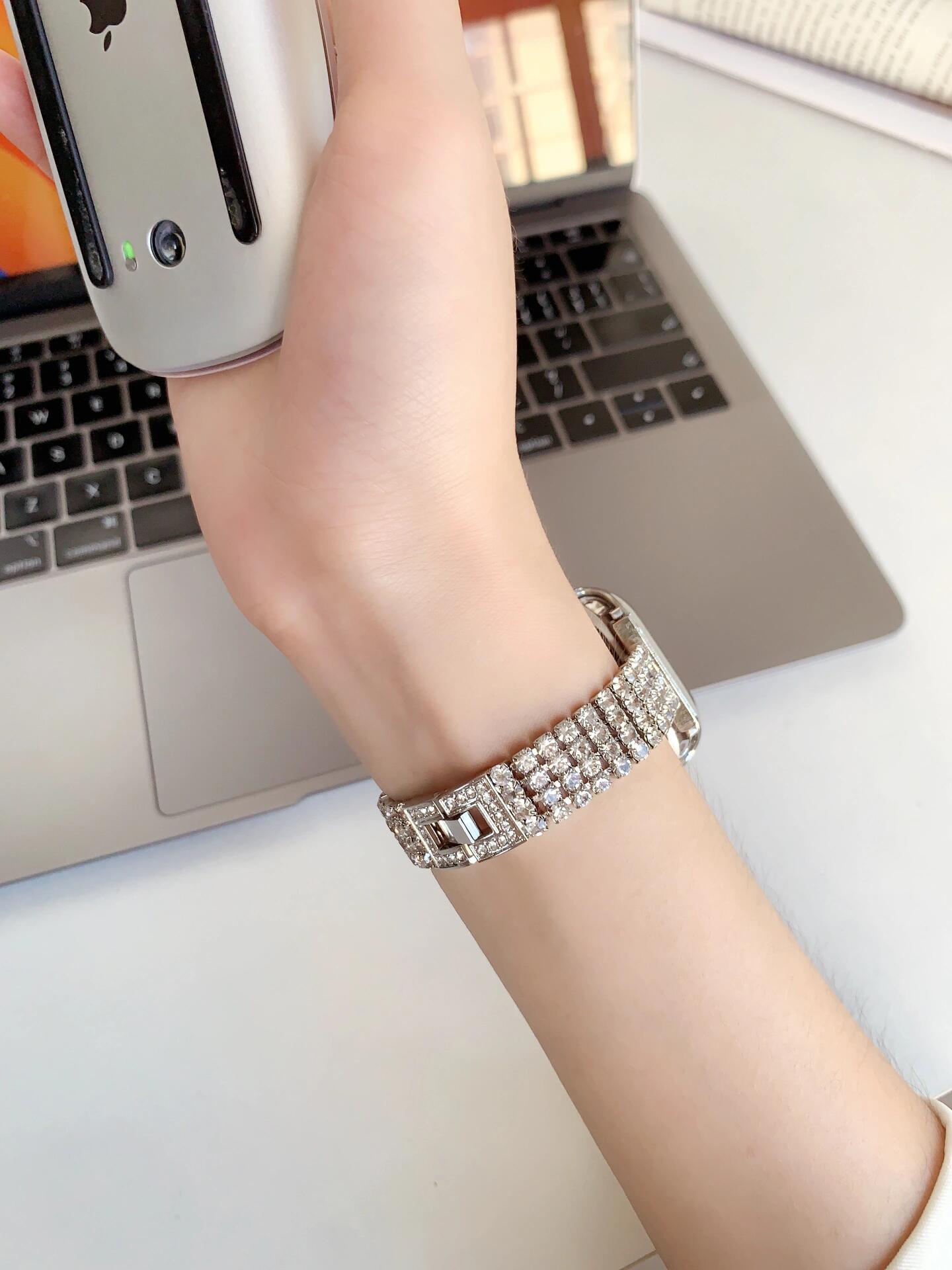 Nice Luxury Bling bracelet Met - đánh giá và giá Luxury Watch Nice