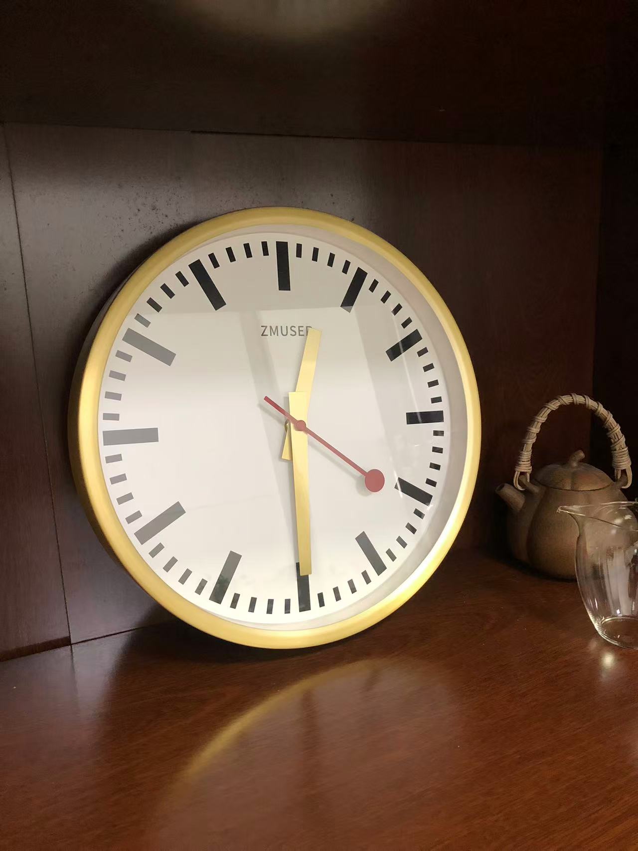 Gold Frame Office Quartz Clock - đánh giá và giá Luxury Watch House