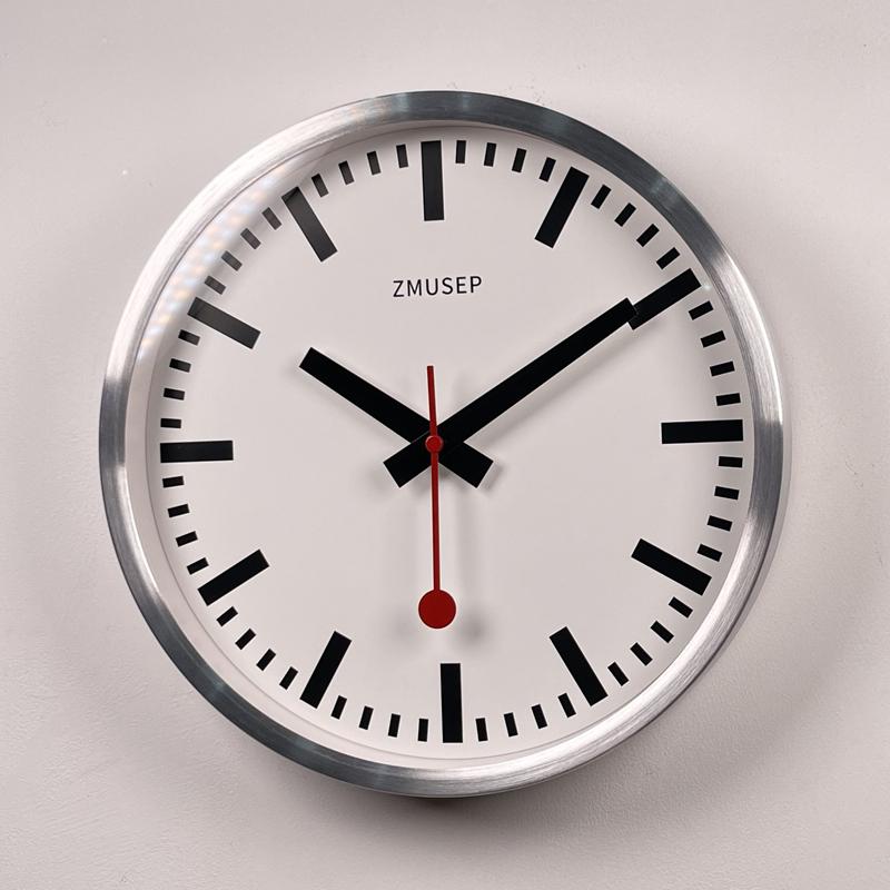 Gold Frame Office Quartz Clock - đánh giá và giá Luxury Watch House
